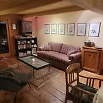 בקתה Familial Ancien